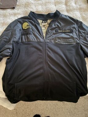 Nike Men's Black Salute to Service Lightweight Jacket with Team Patch